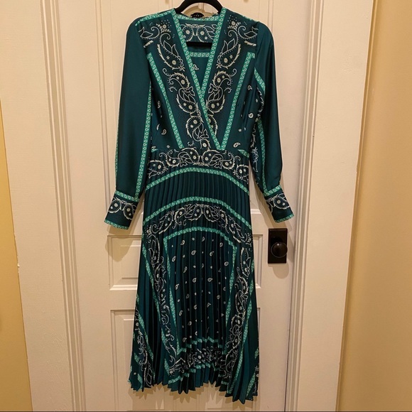 🎀SOLD🎀Sandro Cactus Bandana Scarf Print Dress - Picture 5 of 8